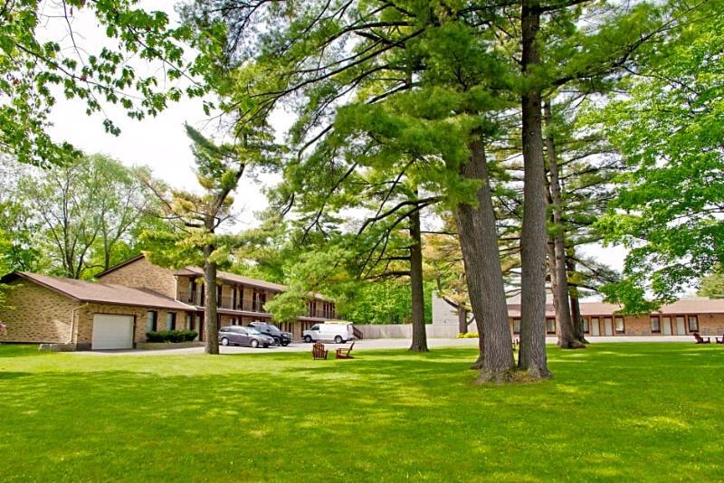 Rideau Heights Inn Ottawa Exterior photo